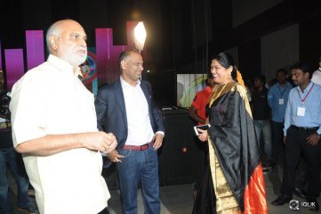 Size Zero Movie Audio Launch